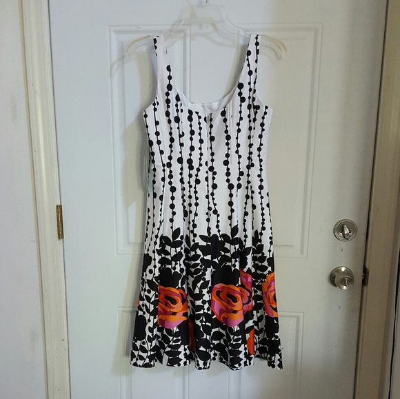 Spring Dress - Picture 2 of 3